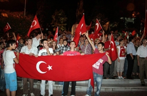 Bursa’da teröre lanet yürüyüşü!