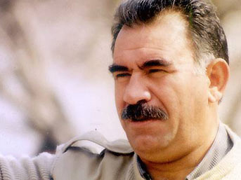 Öcalan'ın avukatlarına 1 yıl yasak getirdi